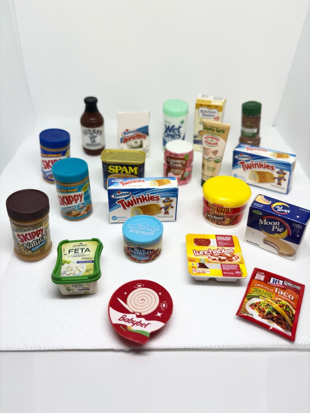 Zuru Mini Brands 20 Pieces Lot
